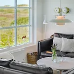 Vakantiehuis Ortwin - 300m From The Sea By Interhome *