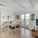 Ortwin - 300m From The Sea By Interhome *