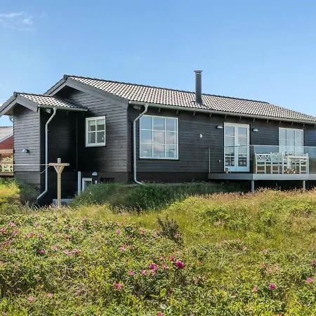 Ortwin - 450m From The Sea By Interhome Holiday home Lakolk