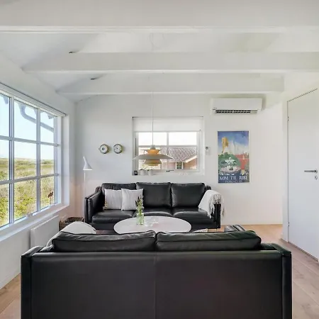 Ortwin - 450m From The Sea By Interhome