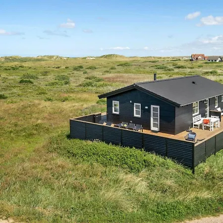 Ortwin - 450m From The Sea By Interhome Lakolk